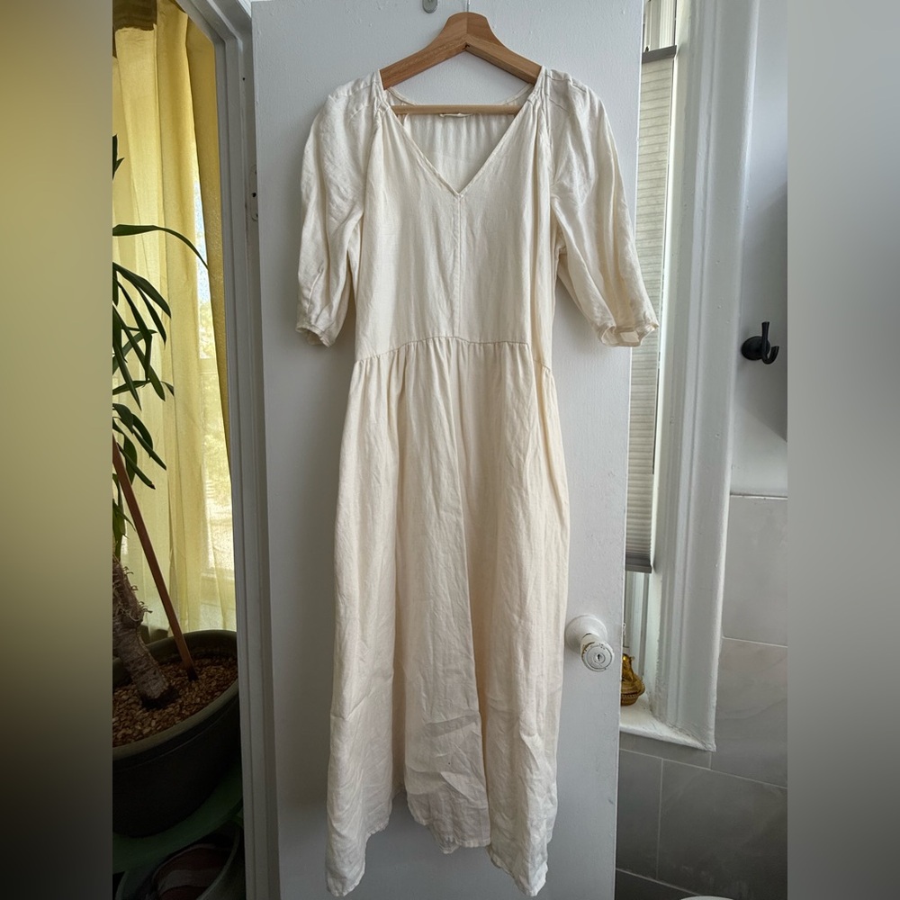 Everlane Cream Puff Sleeve V-Neck Sundress